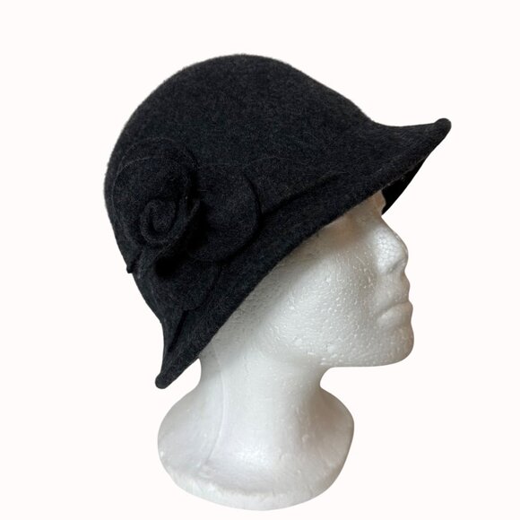 Charter Club Black Wool Cloche Womens Size M/L Vintage Style Flower Winter Hat - Picture 9 of 14